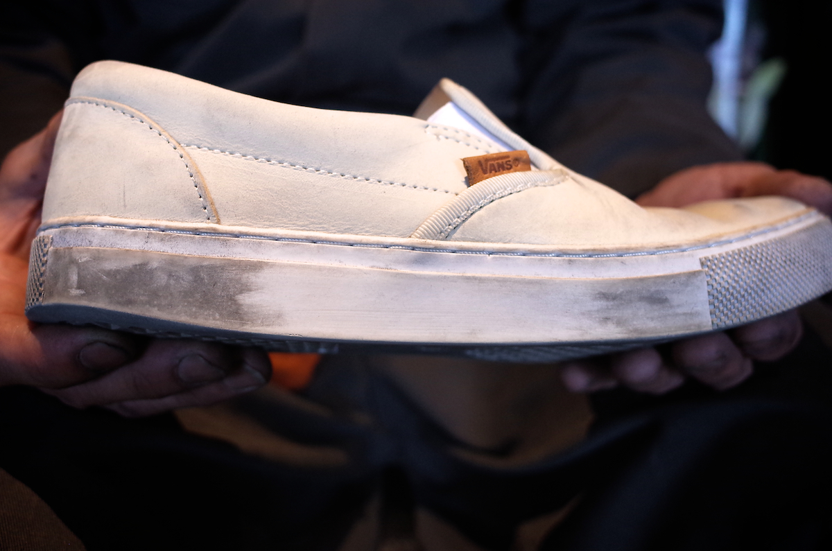 画像2: 全てのスニーカーを愛する人に捧ぐ... お陰様で、皆様より大変ご好評を戴いております [ タイヤ用特殊ハイブリット・コート:ND9 ] でありますが、そのND9専用クリーナーのもう一つ.... www.so-bad-review.com